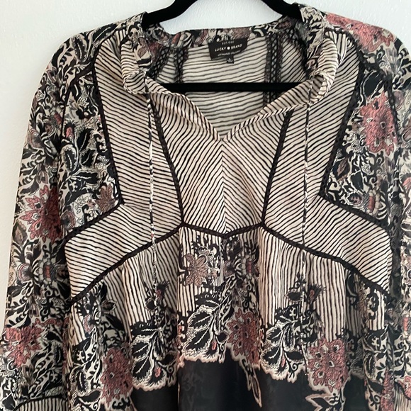 Lucky Brand Mixed Print Top - Picture 7 of 12